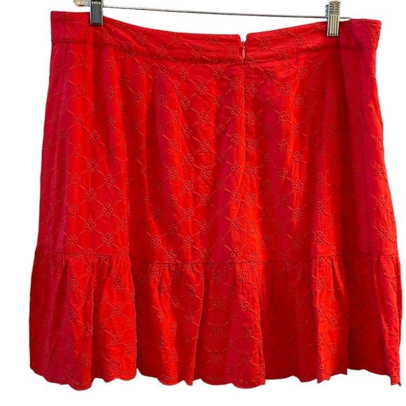 Loft Plus Size 14 eyelet flounce hem skirt Pink A-Line Ruffle Knee Length Skirt - Picture 2 of 10